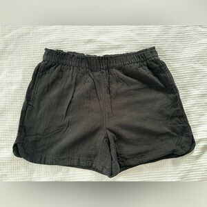 Old Navy Women's High Waist size Large Black Shorts
